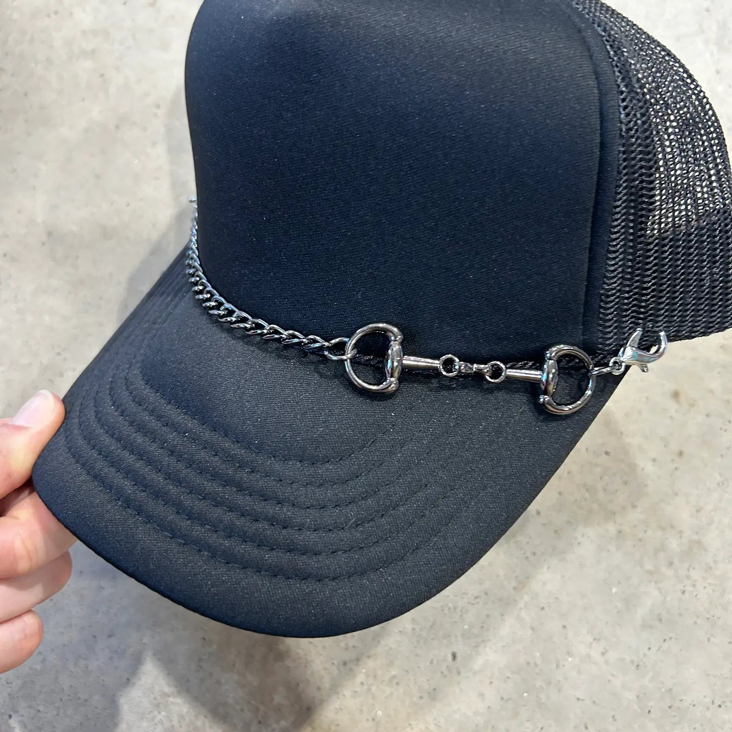 Black, Snaffle Bit Trucker Hat Chain | Western | Rodeo | Hat Bar